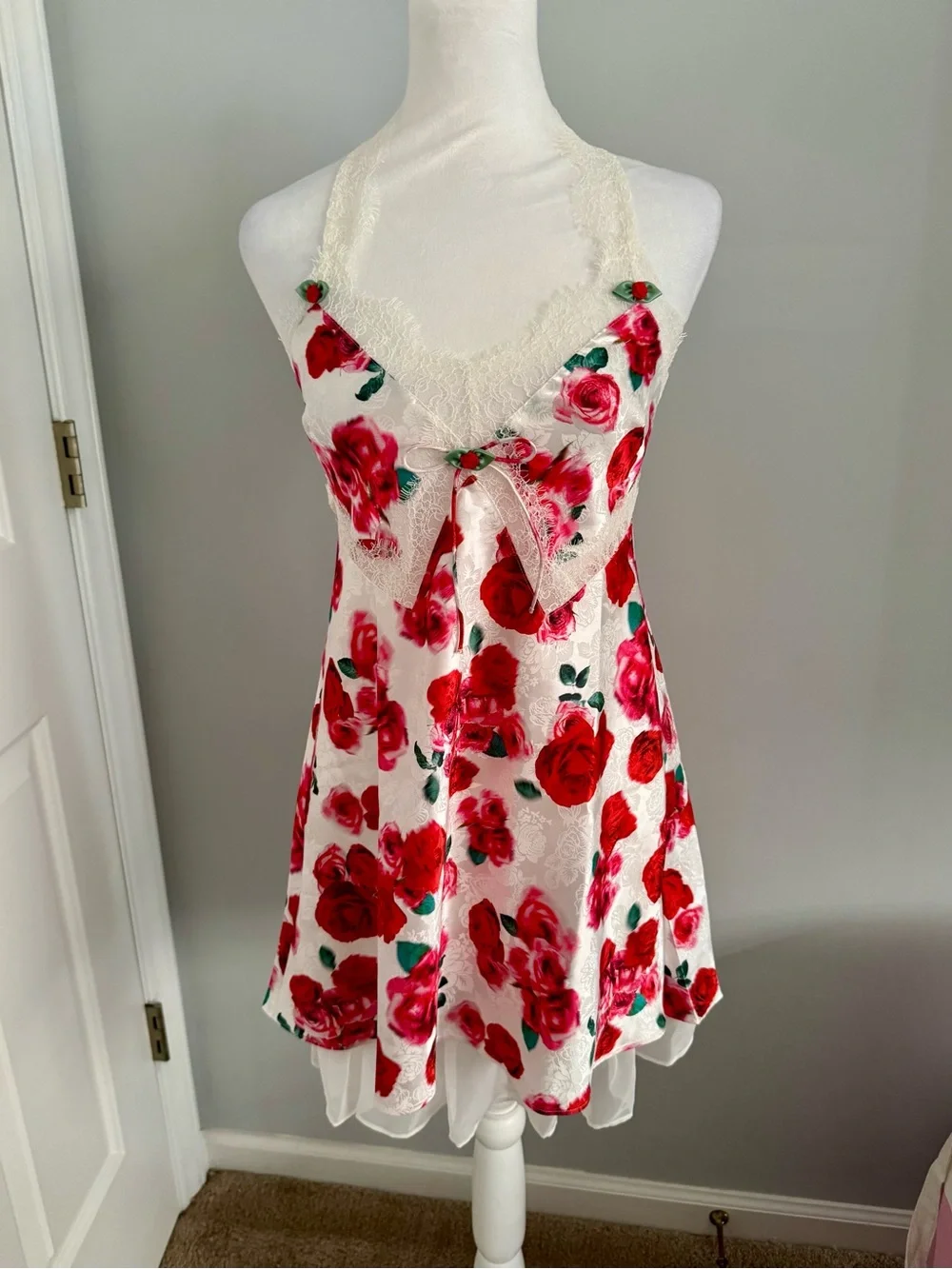 NWT (S) For Love & Lemons Carol Halter Slip Dress - Cottage Rose Satin - Picture 5 of 11